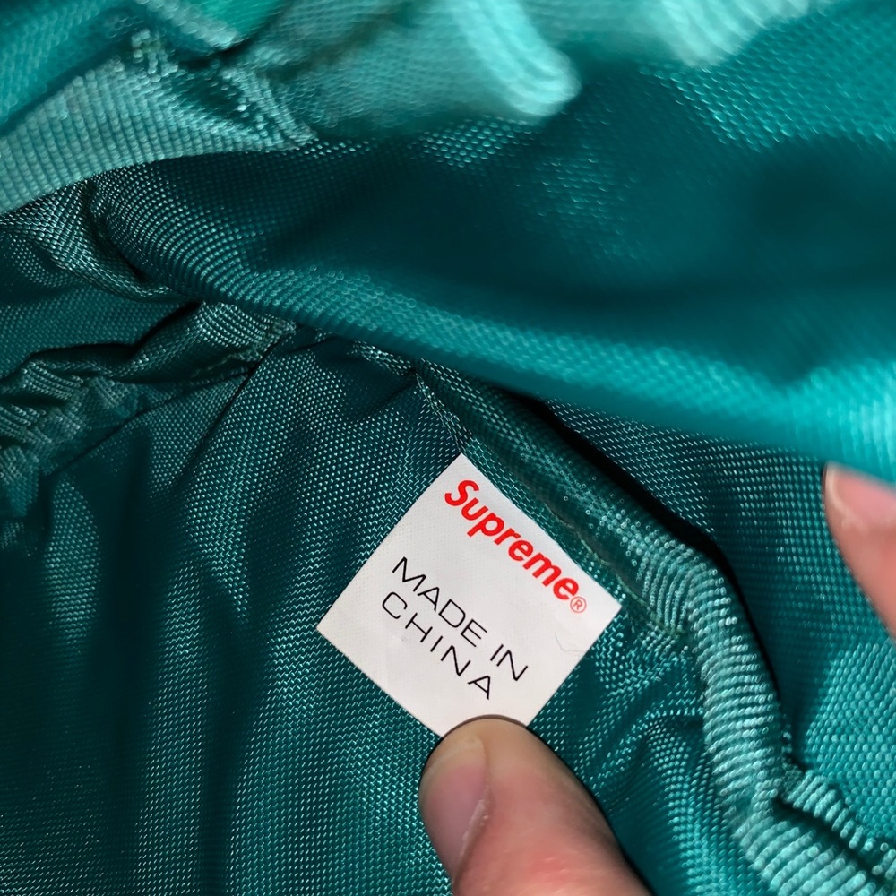 🔴🔴SOLD🔴🔴Supreme fw17 waist bag real - Picture 7 of 7